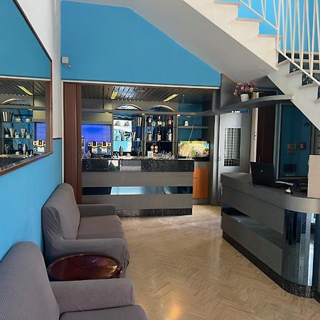 Hotel Estense Rimini Zewnętrze zdjęcie