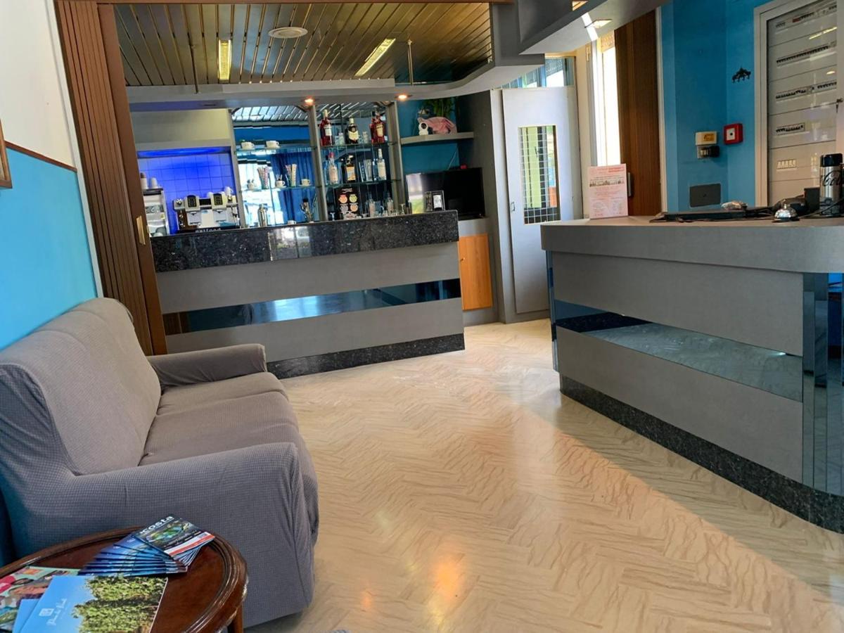 Hotel Estense Rimini Zewnętrze zdjęcie