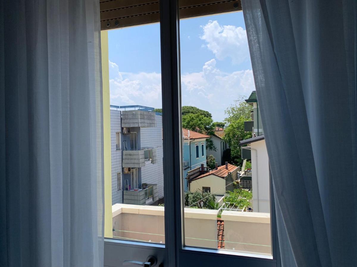 Hotel Estense Rimini Zewnętrze zdjęcie