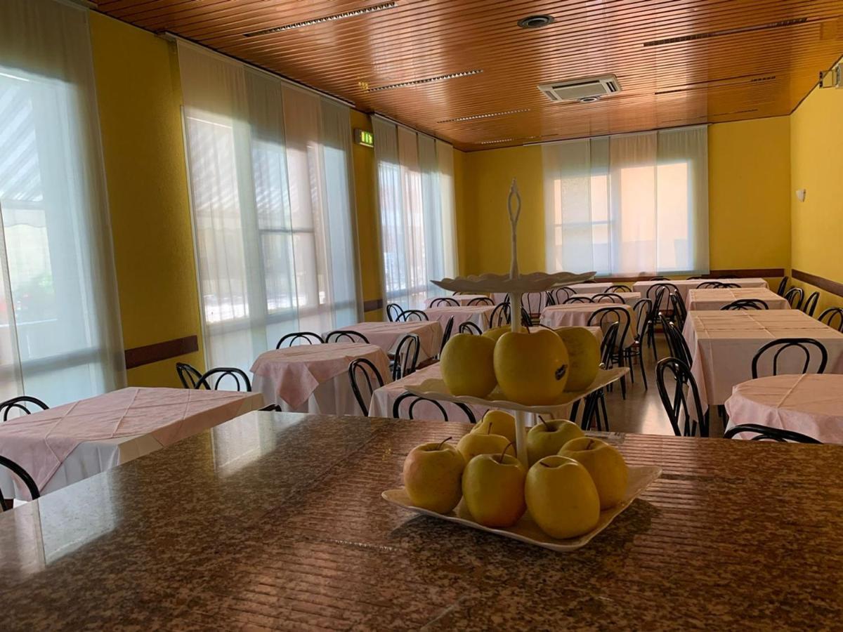 Hotel Estense Rimini Zewnętrze zdjęcie